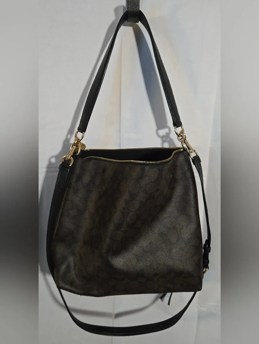 Coach Shoulder Bag W/ Crossbody Strap